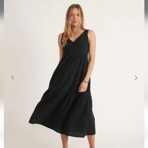 Corinne Maxi Dress in black size small